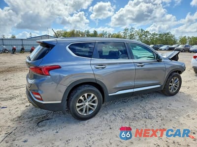 Trzecie zdjęcie samochodu z tyłu: 2019 HYUNDAI SANTA FE SE 2.4L VIN:5NMS23AD9KH116516 - miniatura