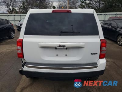 Zdjęcie 6 z 13 samochodu: 2016 JEEP PATRIOT LATITUDE VIN:1C4NJPFAXGD749306 - miniatura