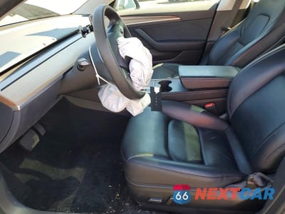 Zdjęcie 7 z 12 samochodu: 2023 TESLA MODEL 3 VIN:5YJ3E1EAXPF692494 - miniatura