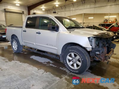 Czwarte zdjęcie samochodu z boku: 2012 NISSAN TITAN SV VIN:1N6AA0EC9CN301956 - miniatura