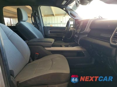 Zdjęcie 7 z 13 samochodu: 2024 RAM 2500 BIG HORN VIN:3C6UR5DJ8RG193750 - miniatura