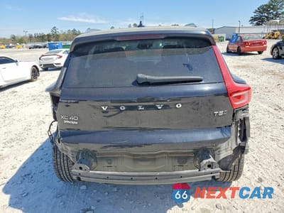 Zdjęcie 6 z 12 samochodu: 2020 VOLVO XC40 T5 MOMENTUM VIN:YV4162UK3L2299063 - miniatura