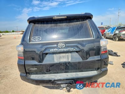Zdjęcie 6 z 13 samochodu: 2016 TOYOTA 4RUNNER SR5 PREMIUM VIN:JTEZU5JR0G5136417 - miniatura