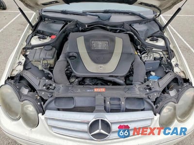 Zdjęcie 11 z 12 samochodu: 2009 MERCEDES-BENZ CLK 350 VIN:WDBTK56F79F262879 - miniatura