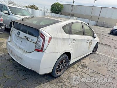 Czwarte zdjęcie samochodu z boku: 2013 TOYOTA PRIUS TWO VIN:JTDKN3DU0D5603421 - miniatura