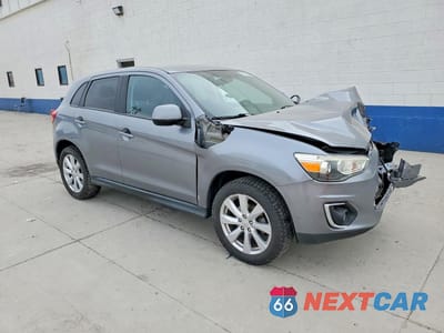 Czwarte zdjęcie samochodu z boku: 2014 MITSUBISHI OUTLANDER SPORT ES VIN:4A4AP3AU8EE028618 - miniatura
