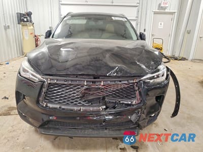 Piąte zdjęcie samochodu w środku: 2019 INFINITI QX50 LUXE VIN:3PCAJ5M36KF131764 - miniatura