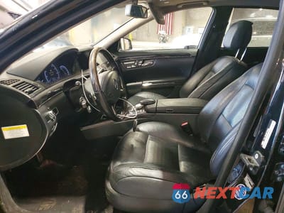 Zdjęcie 7 z 12 samochodu: 2013 MERCEDES-BENZ S 550 4MATIC VIN:WDDNG9EB1DA506586 - miniatura