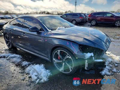 Czwarte zdjęcie samochodu z boku: 2019 AUDI RS5 VIN:WUABWCF56KA902650 - miniatura