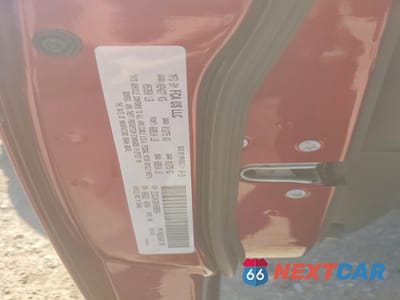 Zdjęcie 13 z 14 samochodu: 2019 CHRYSLER 300 LIMITED VIN:2C3CCAKG0KH698584 - miniatura