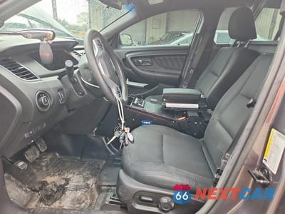 Zdjęcie 8 z 12 samochodu: 2018 FORD TAURUS POLICE INTERCEPTOR VIN:1FAHP2MK2JG141642 - miniatura