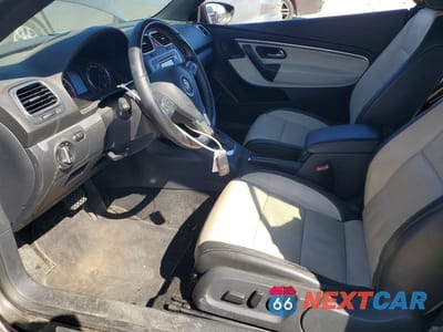 Zdjęcie 7 z 11 samochodu: 2015 VOLKSWAGEN EOS LUX VIN:WVWFW8AH5FV000289 - miniatura