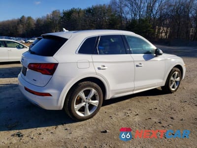 Trzecie zdjęcie samochodu z tyłu: 2020 AUDI Q5 PREMIUM PLUS VIN:WA1BNAFY3L2017598 - miniatura