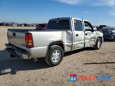 Trzecie zdjęcie samochodu z tyłu: 2004 GMC SIERRA C1500 VIN:2GTEC13T141287724 - miniatura