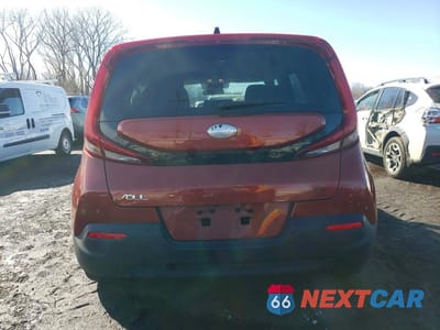Zdjęcie 6 z 11 samochodu: 2020 KIA SOUL LX VIN:KNDJ23AU8L7003189 - miniatura