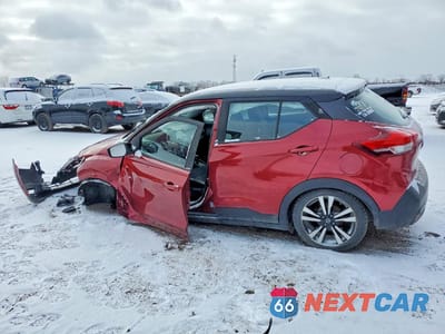 Drugie zdjęcie samochodu z przodu: 2019 NISSAN KICKS S VIN:3N1CP5CU3KL567249 - miniatura