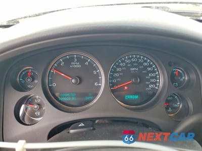 Zdjęcie 9 z 12 samochodu: 2014 CHEVROLET TAHOE K1500 LT VIN:1GNSKBE07ER153220 - miniatura