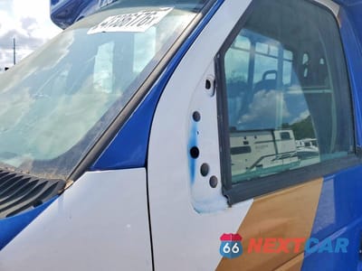 Zdjęcie 9 z 10 samochodu: 2016 FORD E450 SHUTTLE BUS VIN:1FDFE4FS8GDC33263 - miniatura