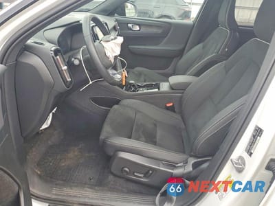 Zdjęcie 7 z 13 samochodu: 2024 VOLVO XC40 RECHARGE PLUS VIN:YV4ER3XL6R2254047 - miniatura