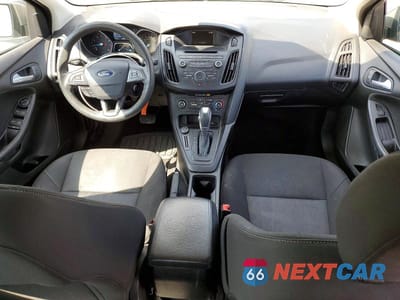 Zdjęcie 8 z 12 samochodu: 2015 FORD FOCUS SE VIN:1FADP3F28FL316704 - miniatura
