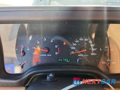 Zdjęcie 9 z 13 samochodu: 2002 JEEP WRANGLER / TJ SPORT VIN:1J4FA49S32P731769 - miniatura