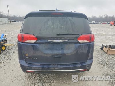 Zdjęcie 6 z 14 samochodu: 2019 CHRYSLER PACIFICA TOURING L VIN:2C4RC1BG2KR666171 - miniatura