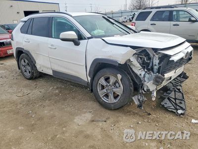 Czwarte zdjęcie samochodu z boku: 2022 TOYOTA RAV4 XLE VIN:2T3P1RFV6NC303341 - miniatura
