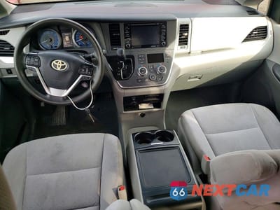 Zdjęcie 8 z 12 samochodu: 2020 TOYOTA SIENNA LE 8-PASSENGER VIN:5TDKZ3DC1LS043252 - miniatura