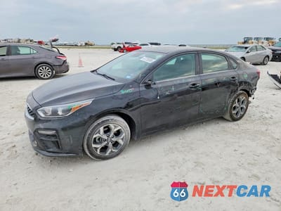 2020 KIA FORTE LXS 3KPF24AD0LE188219 - główne zdjęcie licytacji z USA - miniatura