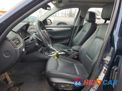Zdjęcie 7 z 13 samochodu: 2015 BMW X1 XDRIVE28I VIN:WBAVL1C57FVY32020 - miniatura