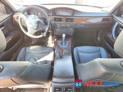 Zdjęcie 8 z 11 samochodu: 2010 BMW 328 XI SULEV VIN:WBAPK5C5XAA648662 - miniatura