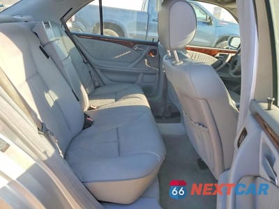Zdjęcie 10 z 12 samochodu: 2000 MERCEDES-BENZ E 320 VIN:WDBJF65JXYB149733 - miniatura