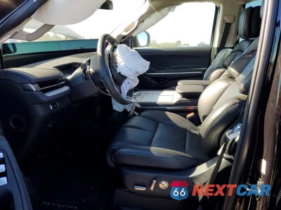 Zdjęcie 7 z 14 samochodu: 2025 LINCOLN NAVIGATOR L RESERVE VIN:5LMJJ3LG5SEL14169 - miniatura