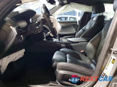 Zdjęcie 7 z 12 samochodu: 2022 BMW 540 XI VIN:WBA73BJ0XNWX67968 - miniatura