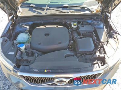 Zdjęcie 12 z 13 samochodu: 2021 VOLVO XC40 T5 MOMENTUM VIN:YV4162UK7M2483892 - miniatura