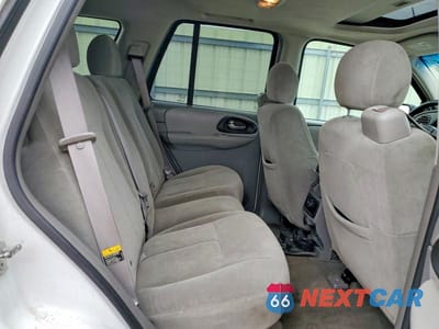 Zdjęcie 11 z 13 samochodu: 2005 CHEVROLET TRAILBLAZER LS VIN:1GNDT13S852264002 - miniatura