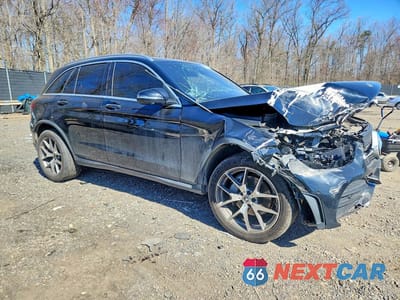 Czwarte zdjęcie samochodu z boku: 2021 MERCEDES-BENZ GLC 300 4MATIC VIN:W1N0G8EBXMV285117 - miniatura