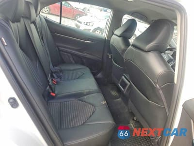 Zdjęcie 10 z 11 samochodu: 2022 TOYOTA CAMRY SE VIN:4T1G11AK3NU705338 - miniatura