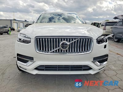 Piąte zdjęcie samochodu w środku: 2024 VOLVO XC90 ULTIMATE VIN:YV4062PF0R1258835 - miniatura