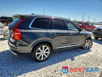 Trzecie zdjęcie samochodu z tyłu: 2017 VOLVO XC90 T6 VIN:YV4A22PL9H1166286 - miniatura