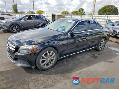2017 MERCEDES-BENZ C 300 55SWF4JB6HU203826 - główne zdjęcie licytacji z USA - miniatura