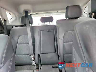 Zdjęcie 10 z 12 samochodu: 2019 HYUNDAI TUCSON SE VIN:KM8J2CA45KU913345 - miniatura