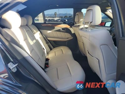 Zdjęcie 10 z 11 samochodu: 2013 MERCEDES-BENZ E 350 VIN:WDDHF5KB0DA690304 - miniatura