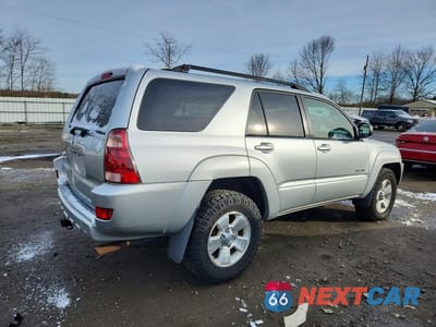 Trzecie zdjęcie samochodu z tyłu: 2005 TOYOTA 4RUNNER SR5 VIN:JTEBU14R758046649 - miniatura