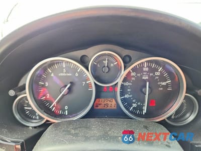 Zdjęcie 9 z 11 samochodu: 2006 MAZDA MX-5 MIATA VIN:JM1NC25FX60115252 - miniatura