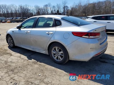 Drugie zdjęcie samochodu z przodu: 2018 KIA OPTIMA LX VIN:5XXGT4L39JG179867 - miniatura