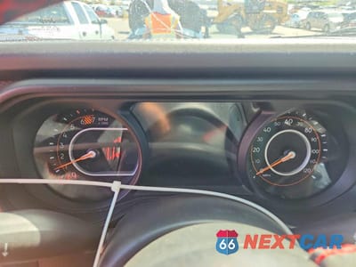 Zdjęcie 9 z 11 samochodu: 2025 JEEP WRANGLER RUBICON VIN:1C4PJXFN2SW527397 - miniatura