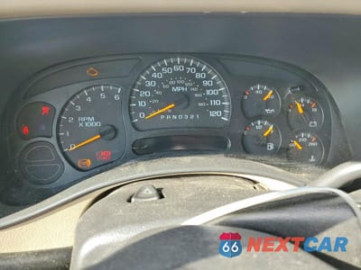 Zdjęcie 9 z 12 samochodu: 2005 GMC NEW SIERRA C1500 VIN:2GTEC19V351183410 - miniatura