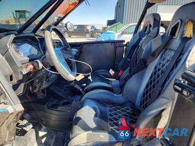 Zdjęcie 7 z 12 samochodu: 2019 POLARIS RZR XP 4 TURBO EPS VIN:3NSVFE922KF587861 - miniatura