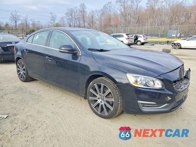 Czwarte zdjęcie samochodu z boku: 2018 VOLVO S60 INSCRIPTION VIN:LYV402TK4JB173664 - miniatura